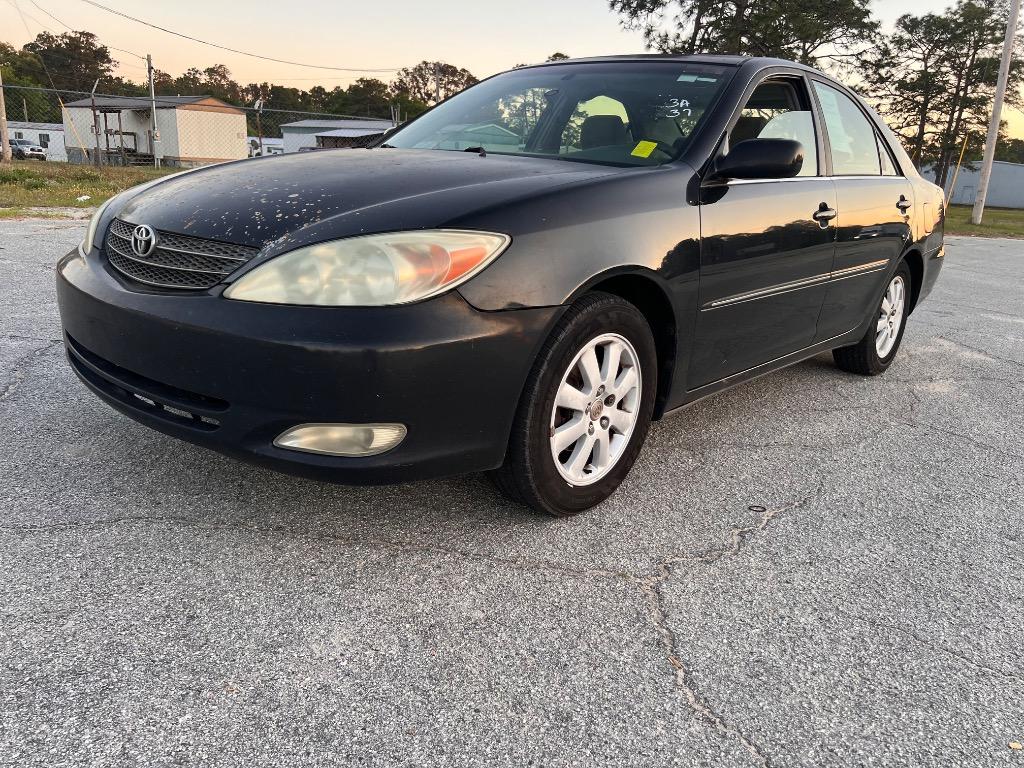 2004 Toyota Camry Standard