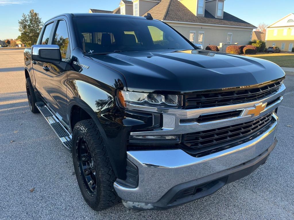 2019 Chevrolet Silverado 1500 LT's photo
