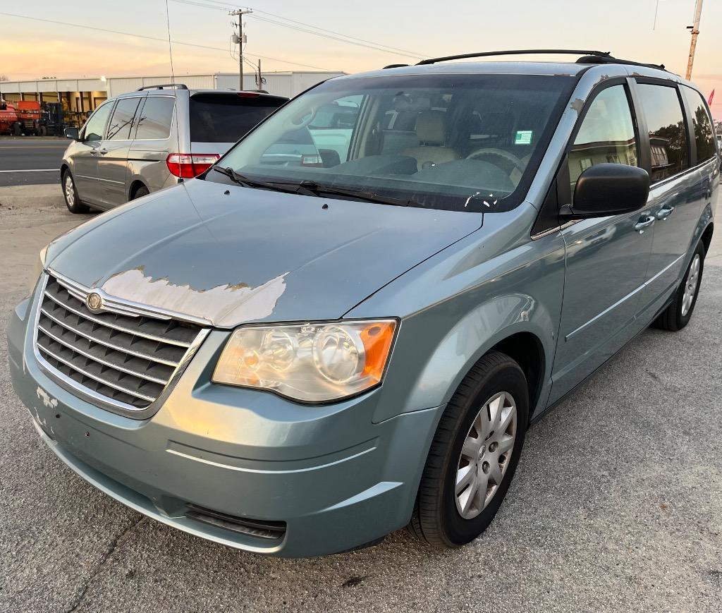 2009 Chrysler Town & Country