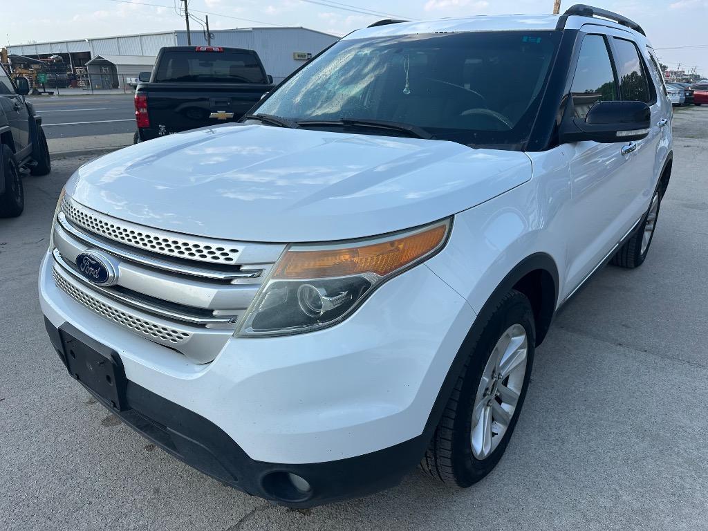 2013 Ford Explorer XLT 4x4's photo