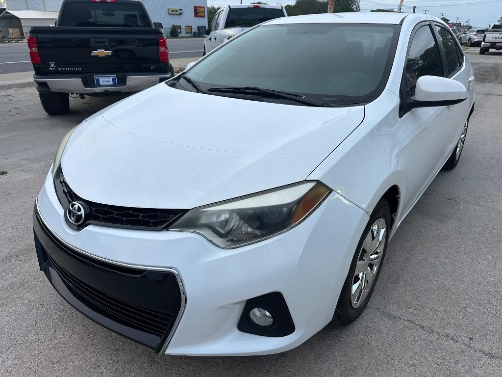 2016 Toyota Corolla LE AT's photo