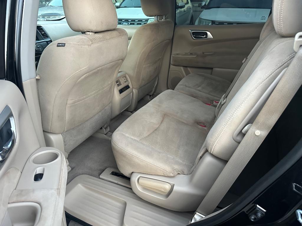 2015 Nissan Pathfinder SV - Photo 6