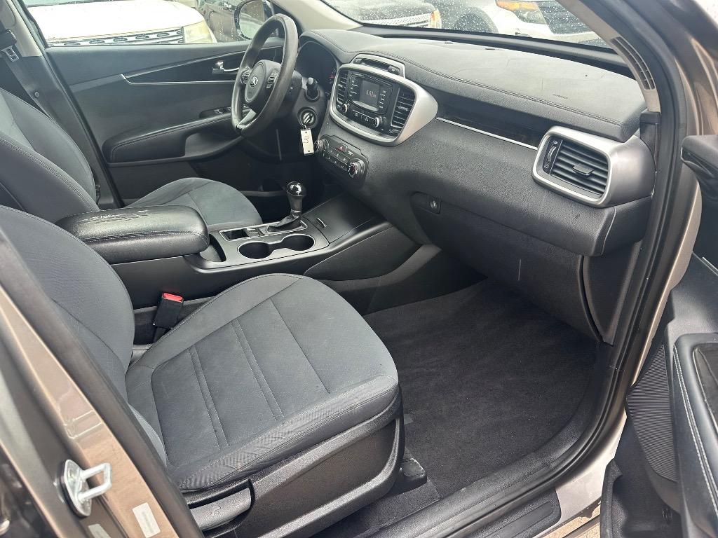 2016 Kia Sorento LX - Photo 9