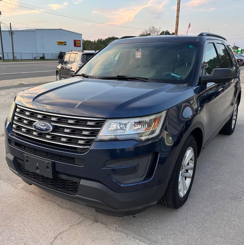 2017 Ford Explorer Base FWD's photo